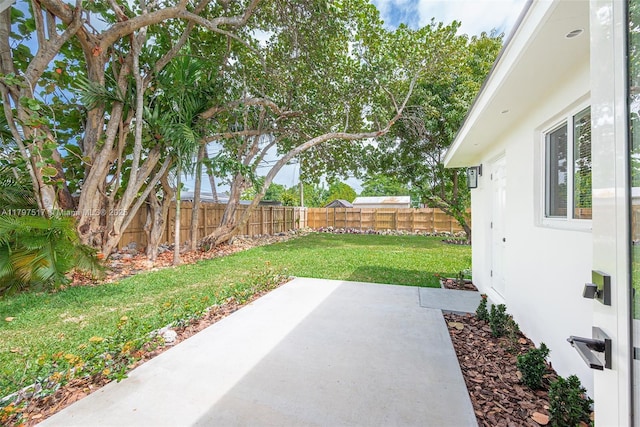 10051 SW 48th St, Miami, FL 33165 - view of patio / terrace with a fenced backyard