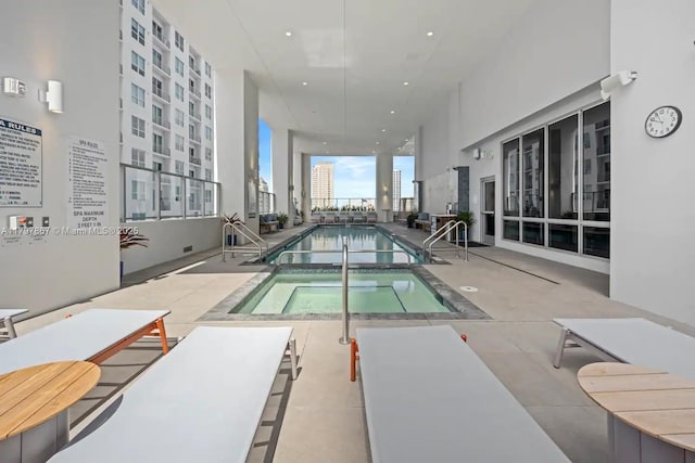 227 NE 2nd St Unit 2508, Miami, FL 33132 - view of pool