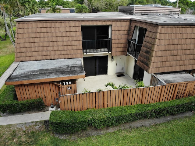view of rear view of house