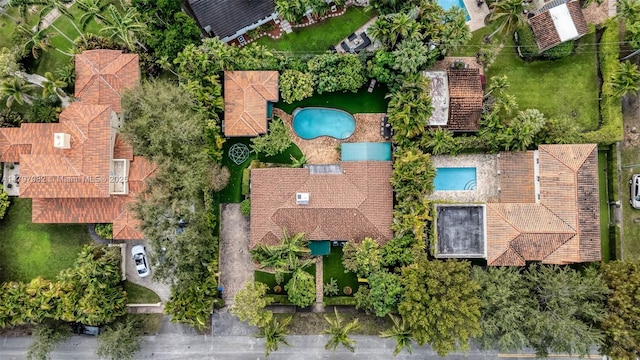 1254 Andalusia Ave, Coral Gables, FL 33134 - bird's eye view of a pool