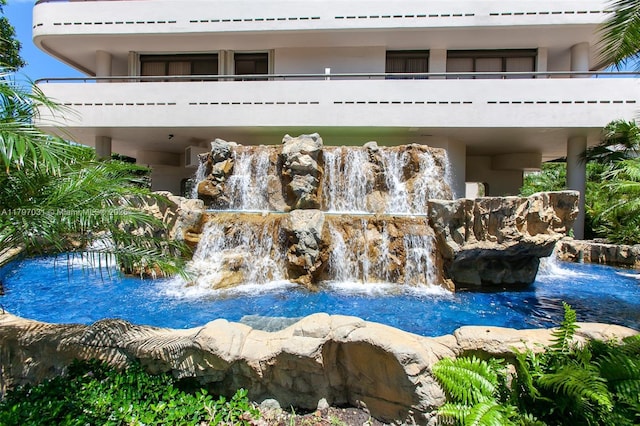 19667 Turnberry Way Unit 16Gr, Aventura, FL 33180 - view of swimming pool