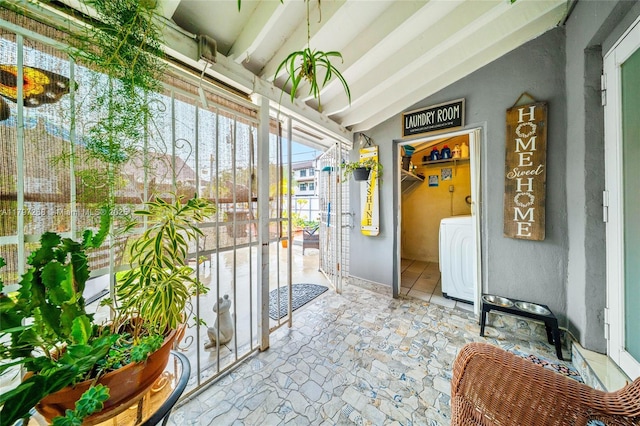 sunroom with washer / dryer