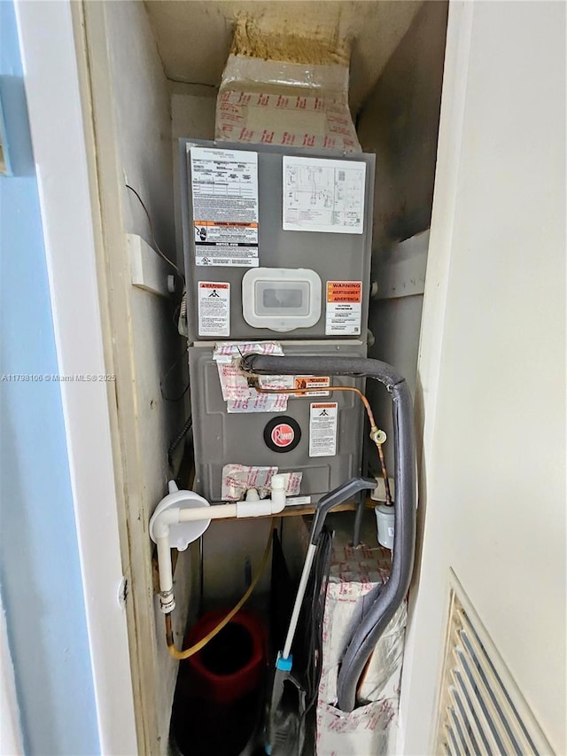 view of utility room