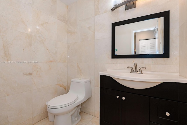 11733 NW 11th St, Pembroke Pines, FL 33026 - bathroom featuring tile walls, toilet, and vanity
