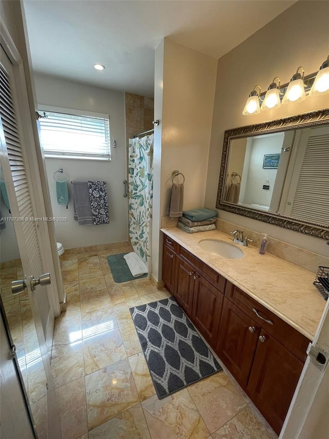 4410 N Buchanan St, Hollywood, FL 33021 - full bathroom with vanity, toilet, and a shower with shower curtain
