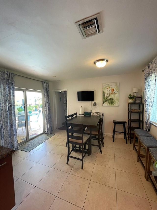 4410 N Buchanan St, Hollywood, FL 33021 - dining area featuring light tile patterned floors