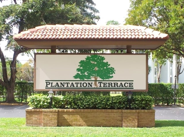 6731 Cypress Rd Unit 110, Plantation, FL 33317 - community / neighborhood sign with uncovered parking