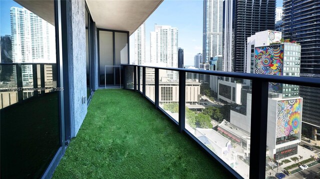 45 SW 9th St Unit 1504, Miami, FL 33130 - photo 30