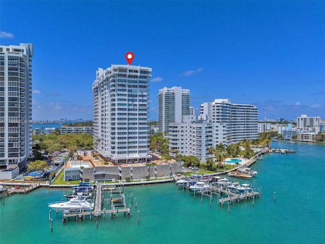 11 Island Ave Unit 512, Miami Beach, FL 33139 - view of urban area with a large body of water and numerous boat docks