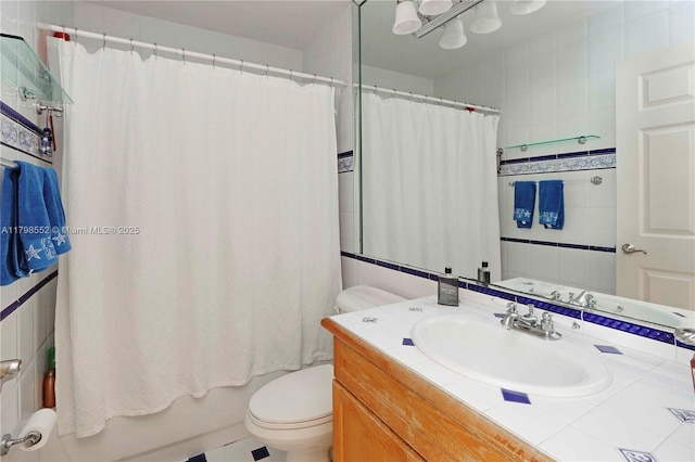 15007 SW 141st Pl, Miami, FL 33186 - bathroom with toilet, vanity, and shower / bath combination with curtain