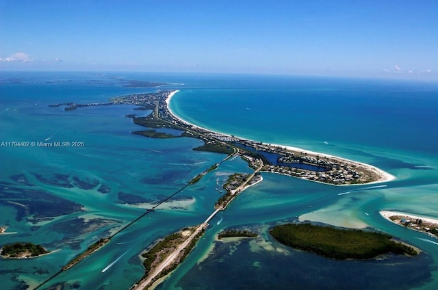 1212 NW 35th Pl, Cape Coral, FL 33993 - bird's eye view of a large body of water