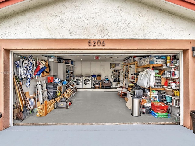 5206 NW 99th Ave, Sunrise, FL 33351 - garage with washing machine and clothes dryer