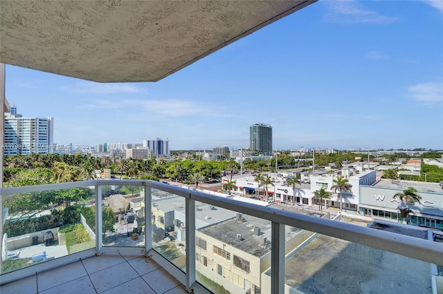 7330 Ocean Ter Unit 8-C, Miami Beach, FL 33141 - balcony featuring a city view