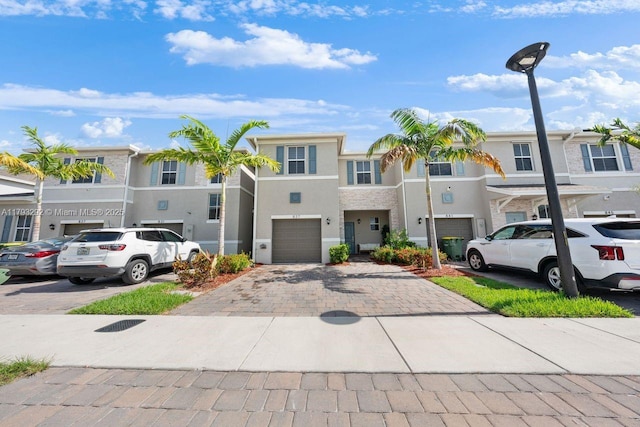 837 SE 16th Ct, Homestead, FL 33034 - photo 1