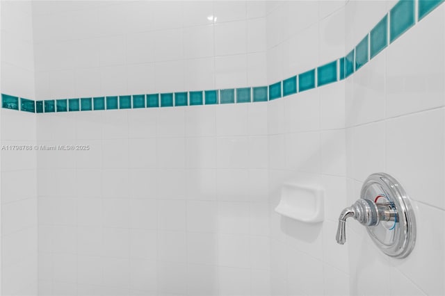 8100 Muirhead Cir, Boynton Beach, FL 33472 - bathroom view of tiled shower