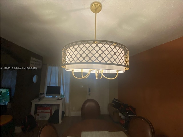 8130 SW 7th Ct, North Lauderdale, FL 33068 - detailed view of a chandelier