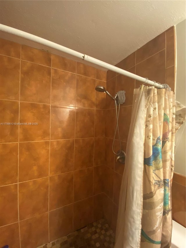 8130 SW 7th Ct, North Lauderdale, FL 33068 - full bath featuring a tile shower and a textured ceiling