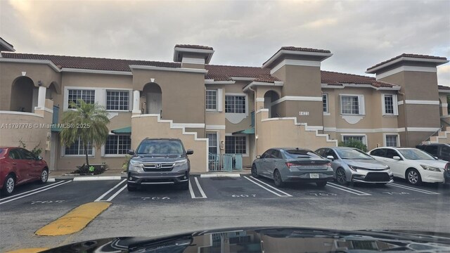 6425 SW 130th Pl Unit 704, Miami, FL 33183 - view of property with uncovered parking