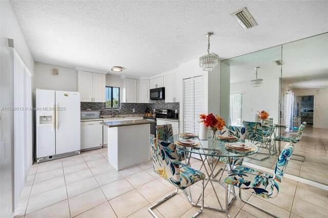 4102 Waterview Cir, Palm Springs, FL 33461 - photo 14