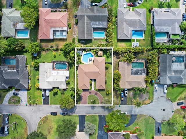 3215 NW 114th Ln, Coral Springs, FL 33065 - view of property location featuring nearby suburban area, a pool area, and property boundaries highlighted