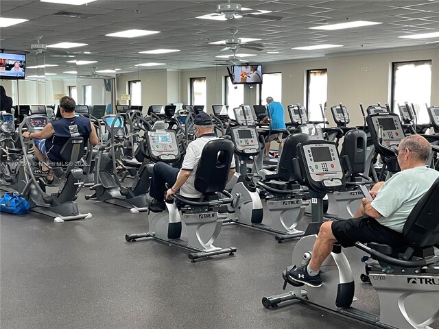 3087 Newport S Unit 3087, Deerfield Beach, FL 33442 - workout area with a drop ceiling and ceiling fan
