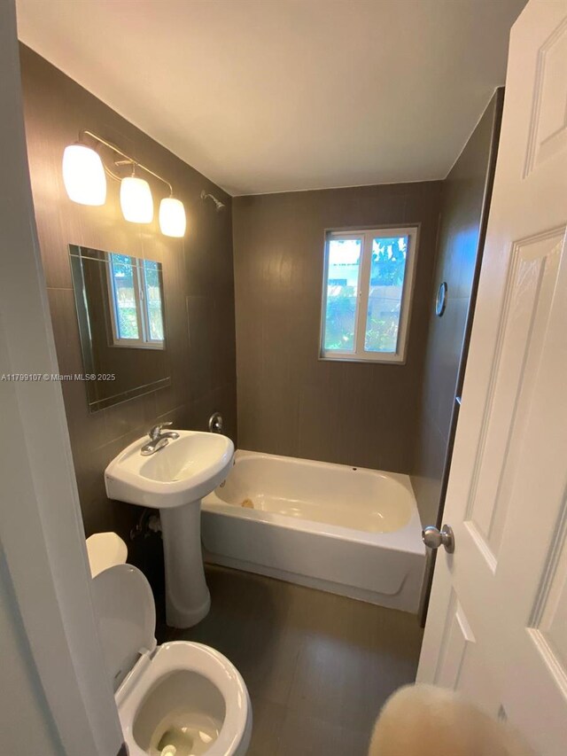 329 NW 44th St, Miami, FL 33127 - photo 4