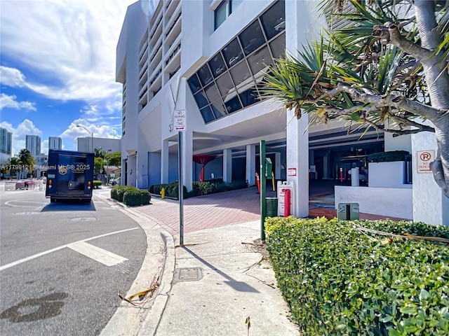 555 NE 15th St Unit 502, Miami, FL 33132 - view of building exterior