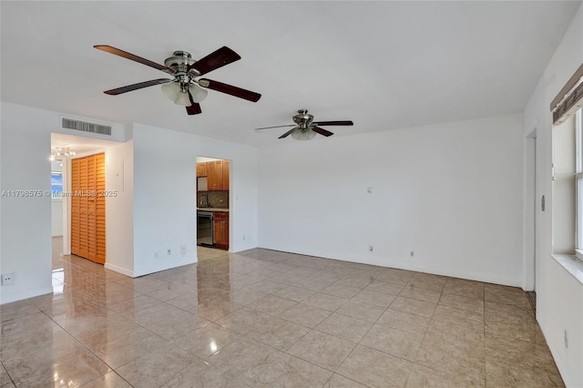 2840 NE 14th St Cswy Unit 408A, Pompano Beach, FL 33062 - unfurnished room featuring a ceiling fan and light tile patterned floors