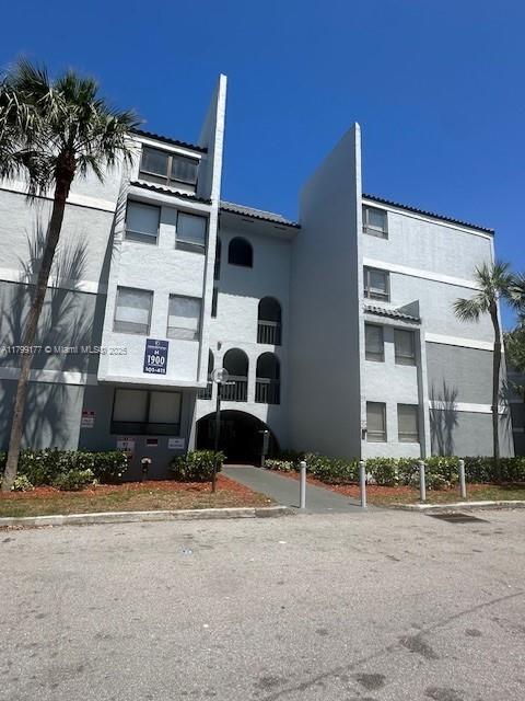 1900 N Congress Ave Unit 305, West Palm Beach, FL 33401 - view of building exterior