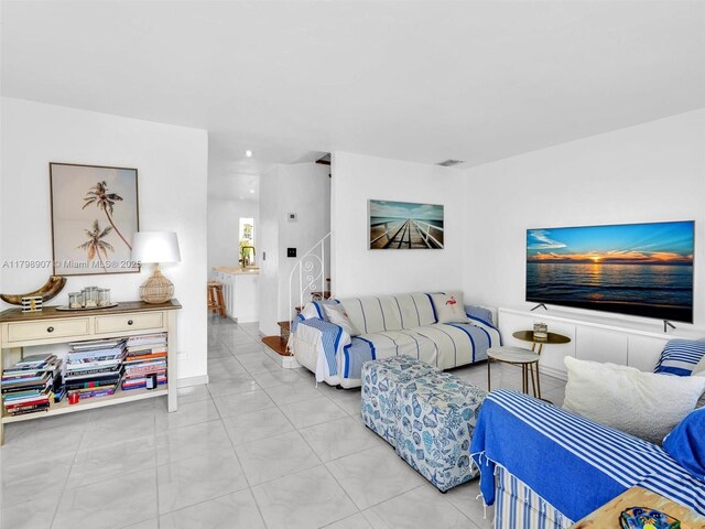 729 85th St, Miami Beach, FL 33141 - view of living room