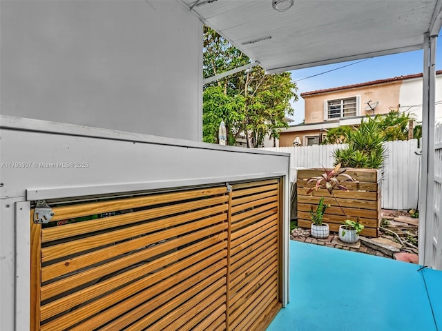729 85th St, Miami Beach, FL 33141 - view of balcony