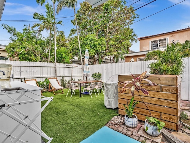 729 85th St, Miami Beach, FL 33141 - view of yard