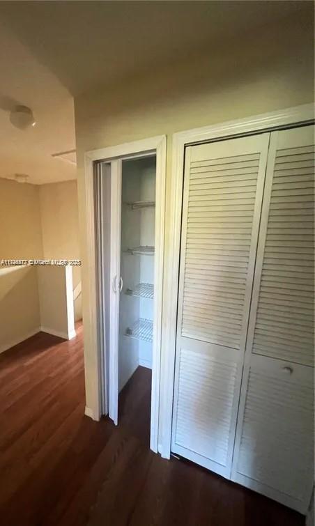 20441 NW 15th Ave Unit 8, Miami Gardens, FL 33169 - view of closet