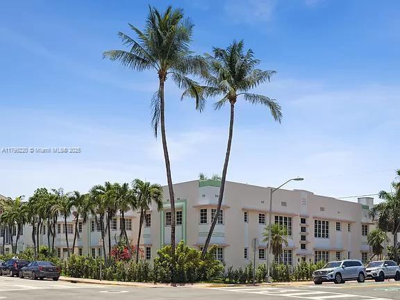 530 15th St Unit 201, Miami Beach, FL 33139 - view of building exterior with uncovered parking