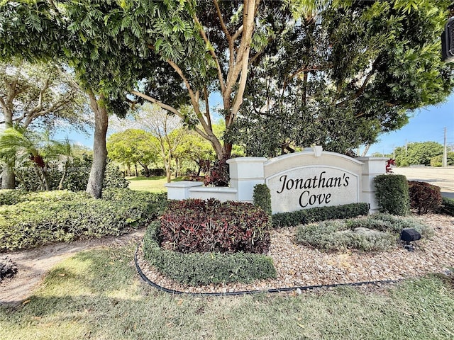 4855 Palmbrooke Cir, West Palm Beach, FL 33417 - photo 1