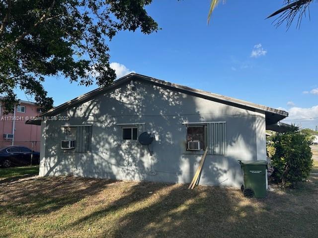 1207 NE 1st Ave, Homestead, FL 33030 - view of side of property