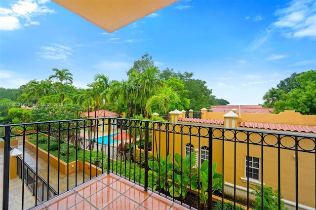 1400 Salzedo St Unit 208, Coral Gables, FL 33134 - balcony featuring view of pool area