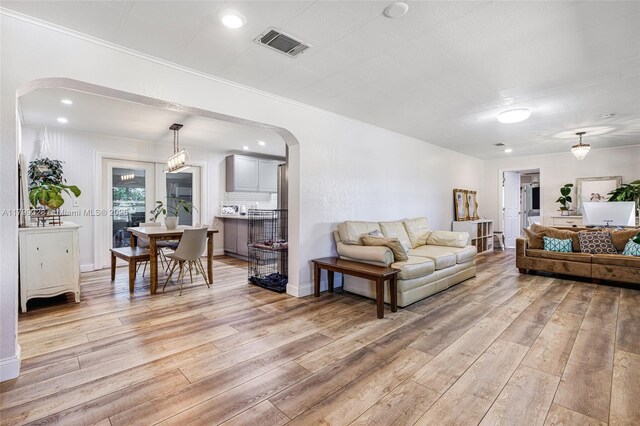 13301 Green Mdw, Fort Myers, FL 33913 - photo 4