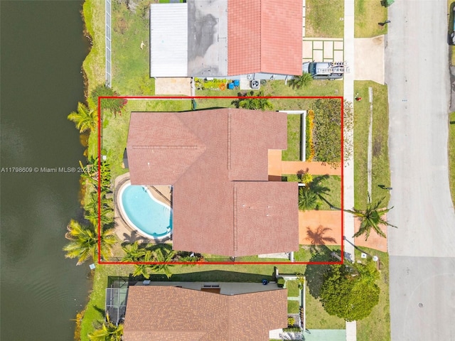 16791 Royal Poinciana Dr, Weston, FL 33326 - aerial view of property and surrounding area with a pool and property boundaries highlighted