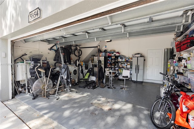 garage featuring freestanding refrigerator