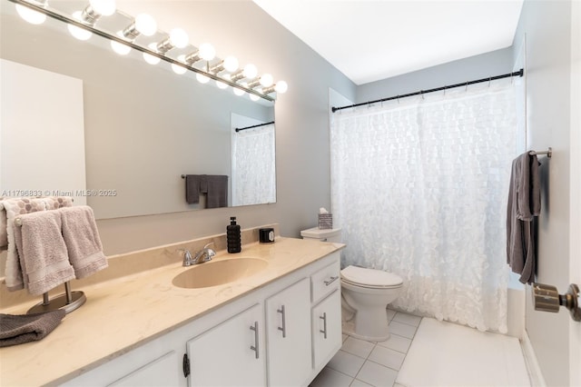 3620 E Forge Rd Unit 16, Davie, FL 33328 - bathroom featuring tile patterned flooring and vanity