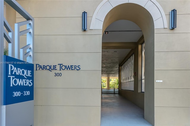 300 Sunny Isles Blvd Unit 4-501, Sunny Isles Beach, FL 33160 - view of hallway