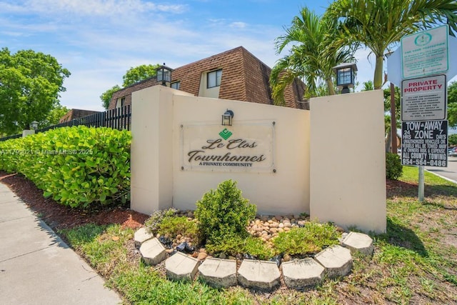 216 San Remo Blvd, North Lauderdale, FL 33068 - water view