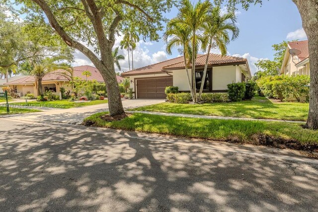 808 Hampton Ct, Weston, FL 33326 - photo 5