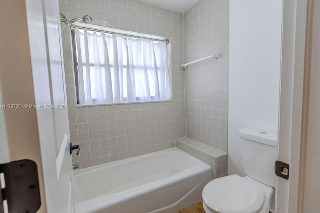 808 Hampton Ct, Weston, FL 33326 - bathroom featuring toilet and shower / bathtub combination