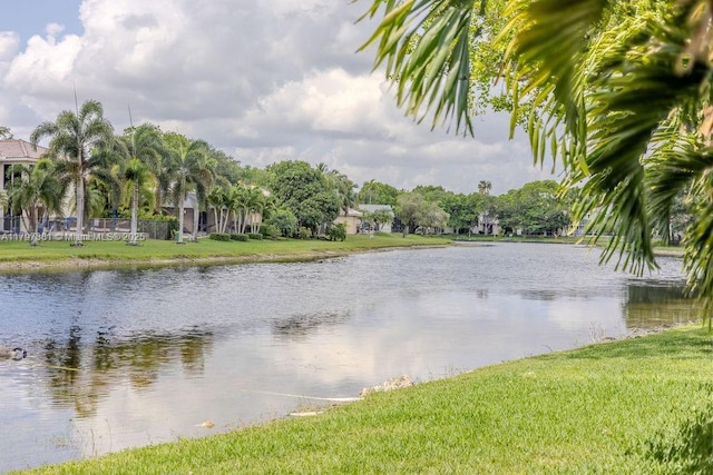 808 Hampton Ct, Weston, FL 33326 - water view