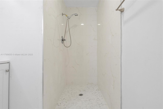 3241 SW 66th Ave, Miramar, FL 33023 - full bath featuring tiled shower