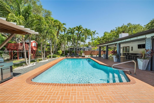 17514 SW 82nd Ct, Palmetto Bay, FL 33157 - swimming pool with a patio