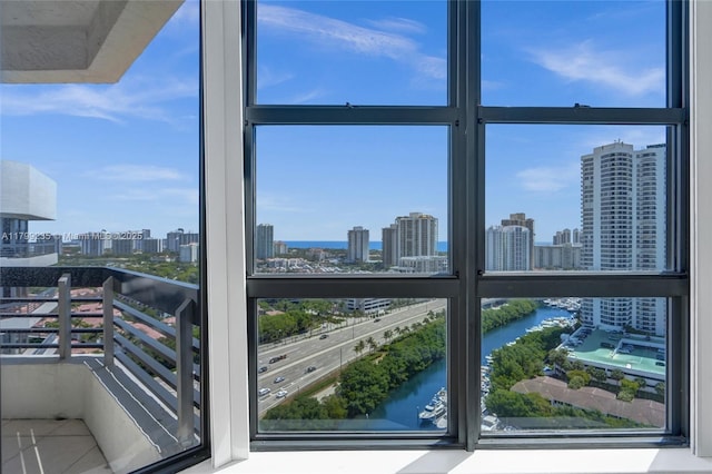 3400 NE 192nd St Unit Ph11, Aventura, FL 33180 - detailed view of a view of skyline and a water view