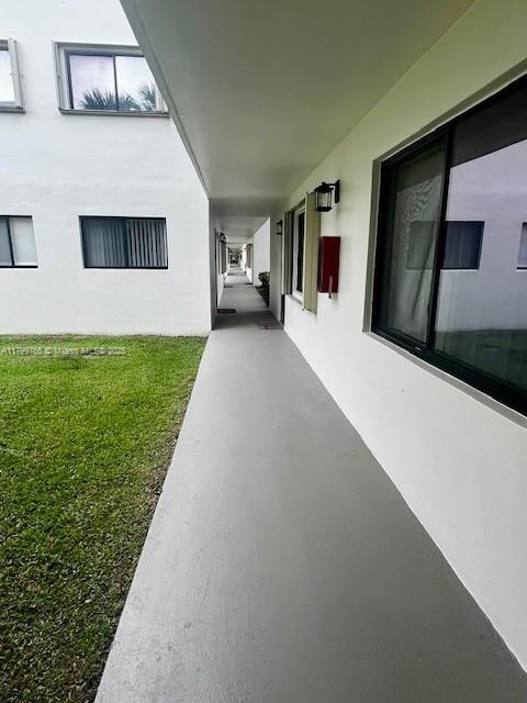9920 NW 68th Pl Unit 103, Tamarac, FL 33321 - view of patio